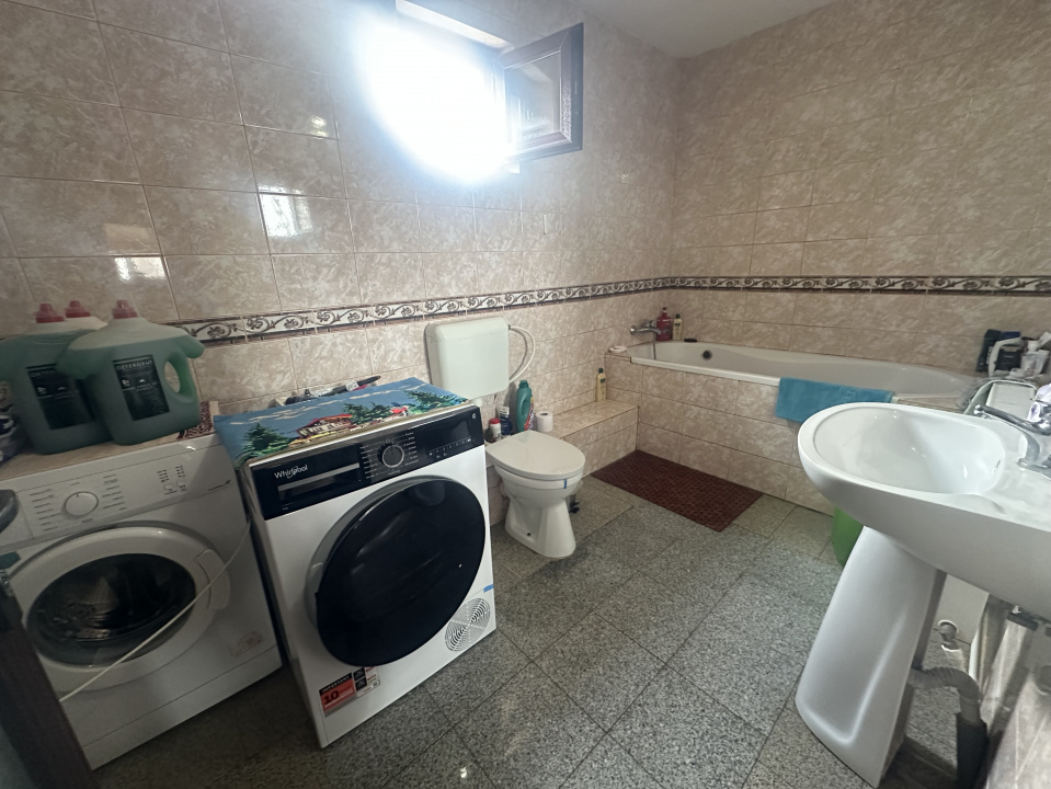 GLINA, CASA + SPATIU PRODUCTIE la PARTER!