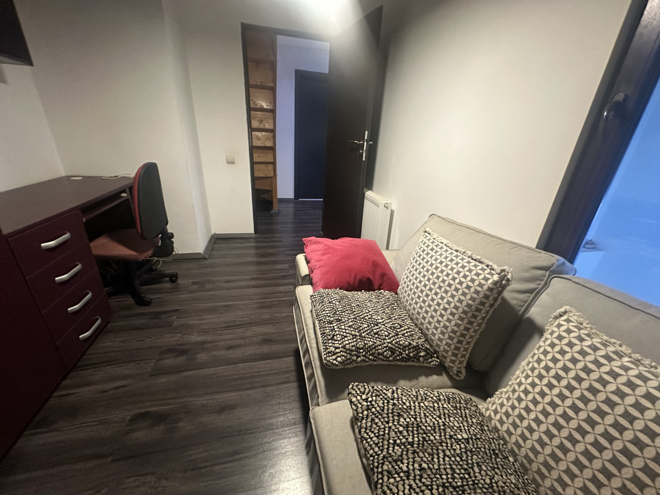 CORBEANCA, DUPLEX P+E+M, CURTE PROPRIE! 