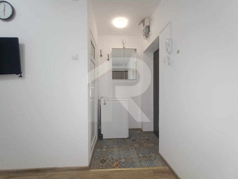 Garsonieră mobilată, ideală pentru investiție – Str. Moise Nicoară, zona Decebal