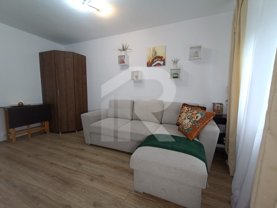 Garsonieră mobilată, ideală pentru investiție – Str. Moise Nicoară, zona Decebal