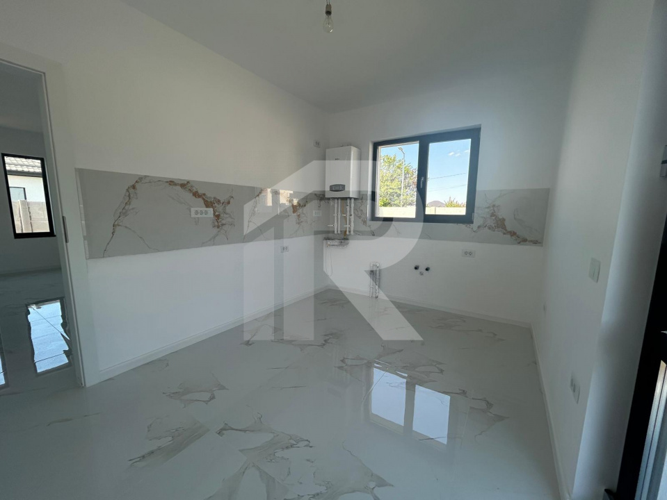 Casa individuala, 4 camere+ parcare, curte proprie 380 mp Bragadiru