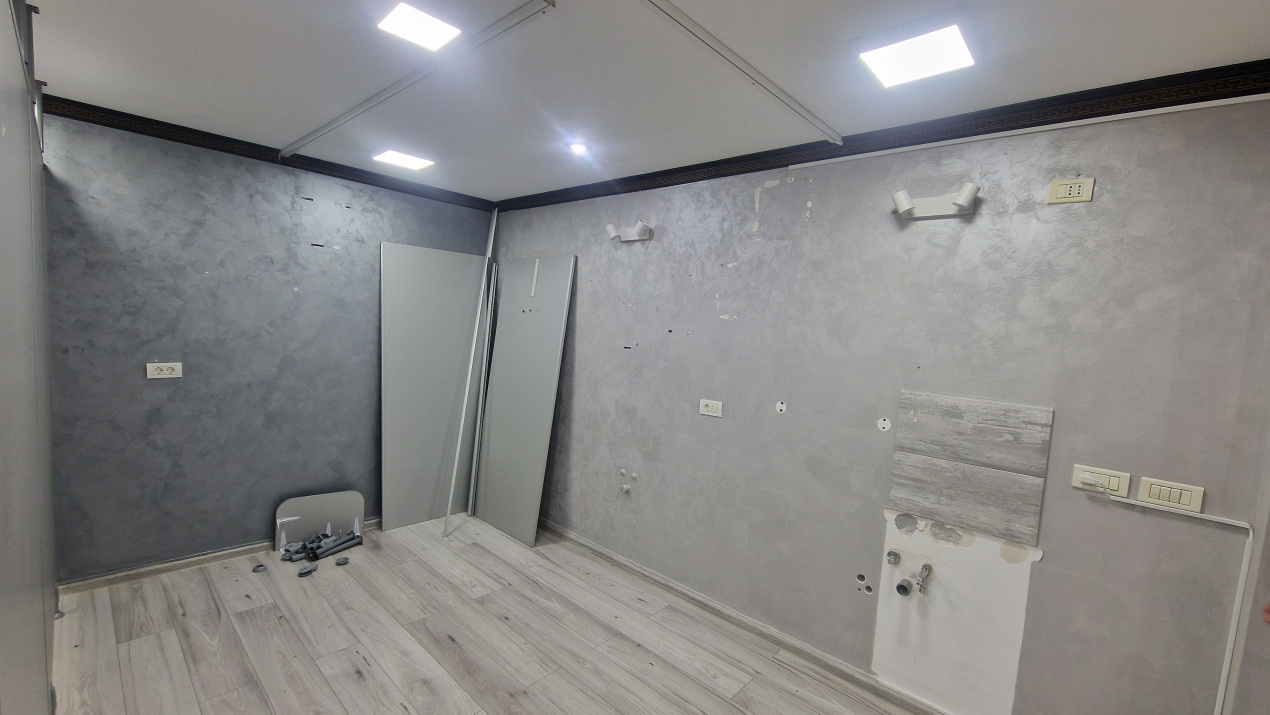 Spațiu comercial , Șoseaua Sălaj, locație premium, fost salon infrumusetare !