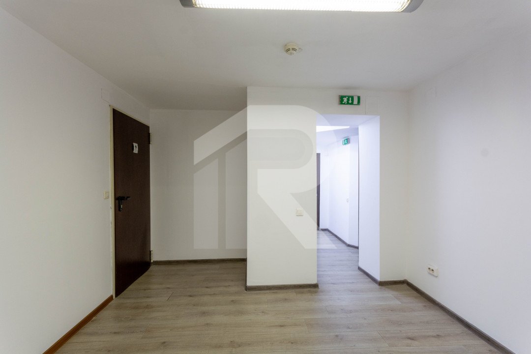 Spațiu subsol | Vitan Center | 135 mp | Utilitati incluse