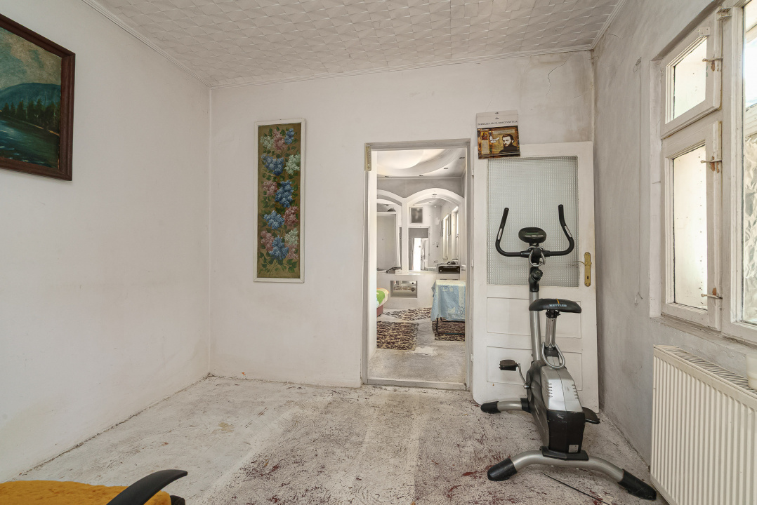 GIURGIULUI - BALOMIR, CASA DEMOLABILA 40 MP, LOT 200 MP!
