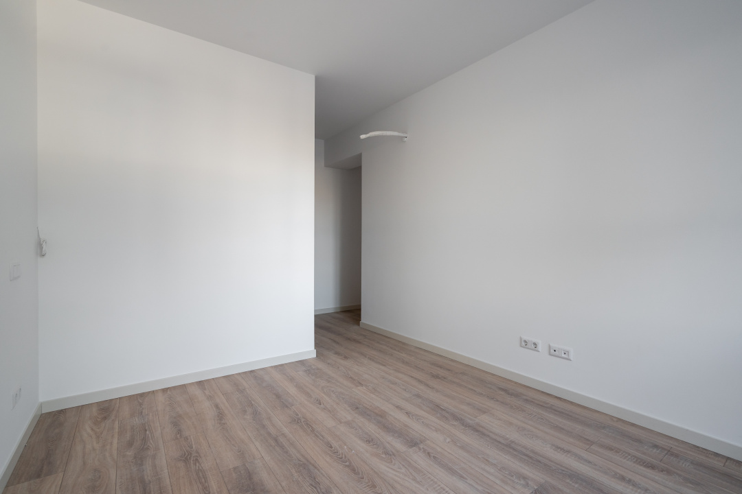 Apartament 2025, Stellaris, Faza 1, mutare imediata!