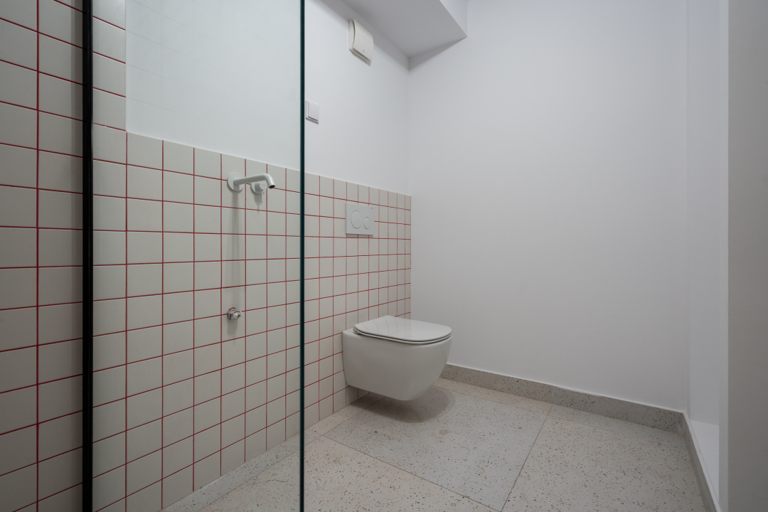 Apartament 2025, Stellaris, Faza 1, mutare imediata!