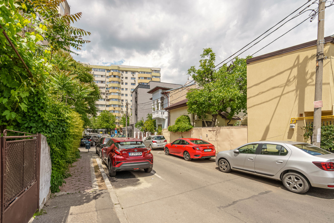 SOSEAUA IANCULUI, IMOBIL BIROURI, 144 MP! 