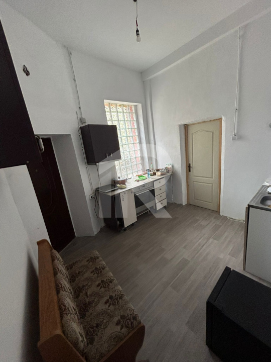 Apartament in vilă 3 camere, curte 40mp - Nerva Traian