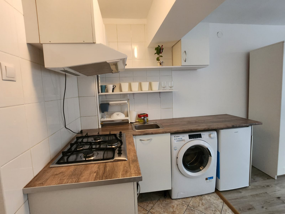 Garsonieră ultracentrală Ion Brezoianu, Cismigiu, Lipscani, Universitate 450 eur