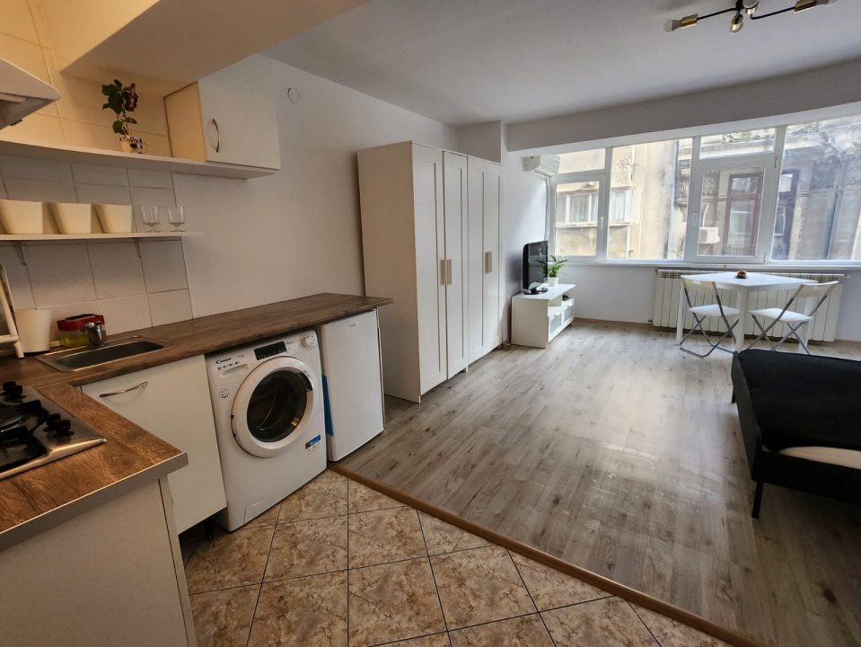 Garsonieră ultracentrală Ion Brezoianu, Cismigiu, Lipscani, Universitate 450 eur