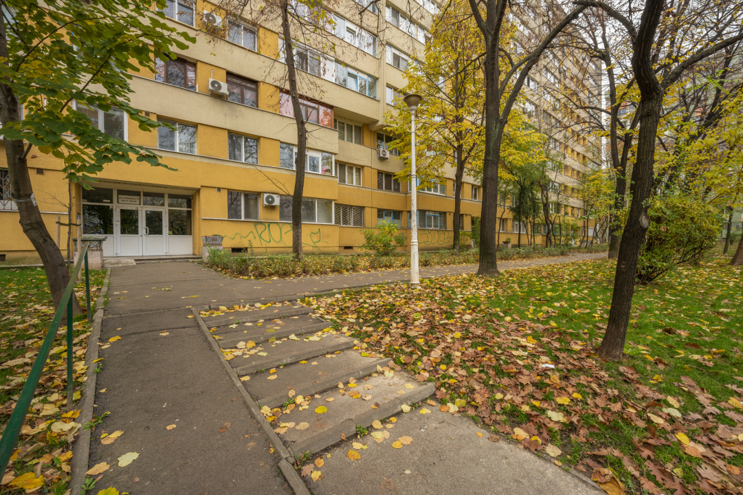 Apartament 3 camere Colentina stradal