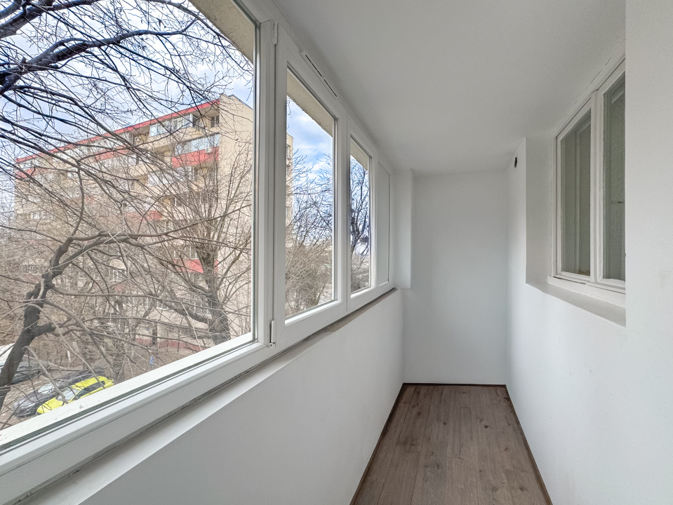 Apartament 3 camere Piata Sudului - gata de mutat