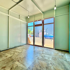 Spatiu comercial stradal | Piata Vitan | 16 mp