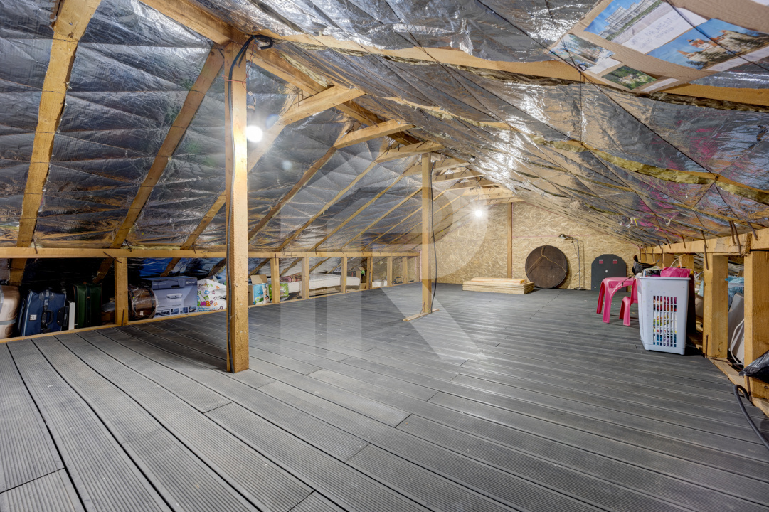 BERCENI – MACULUI, CASA 112 MP UTILI, LOT 320 MP!