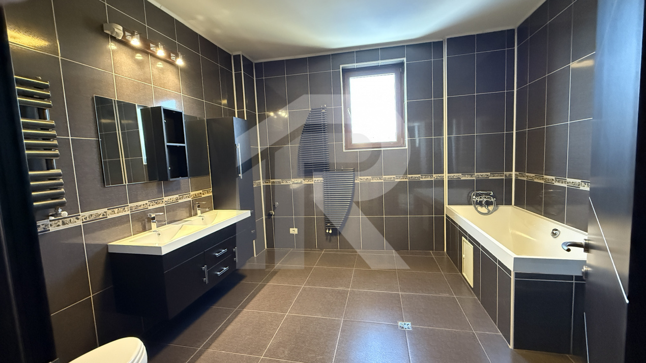 Vila premium, oportunitate rara in zona Eroii Revolutiei, Bulevardul Pieptanari