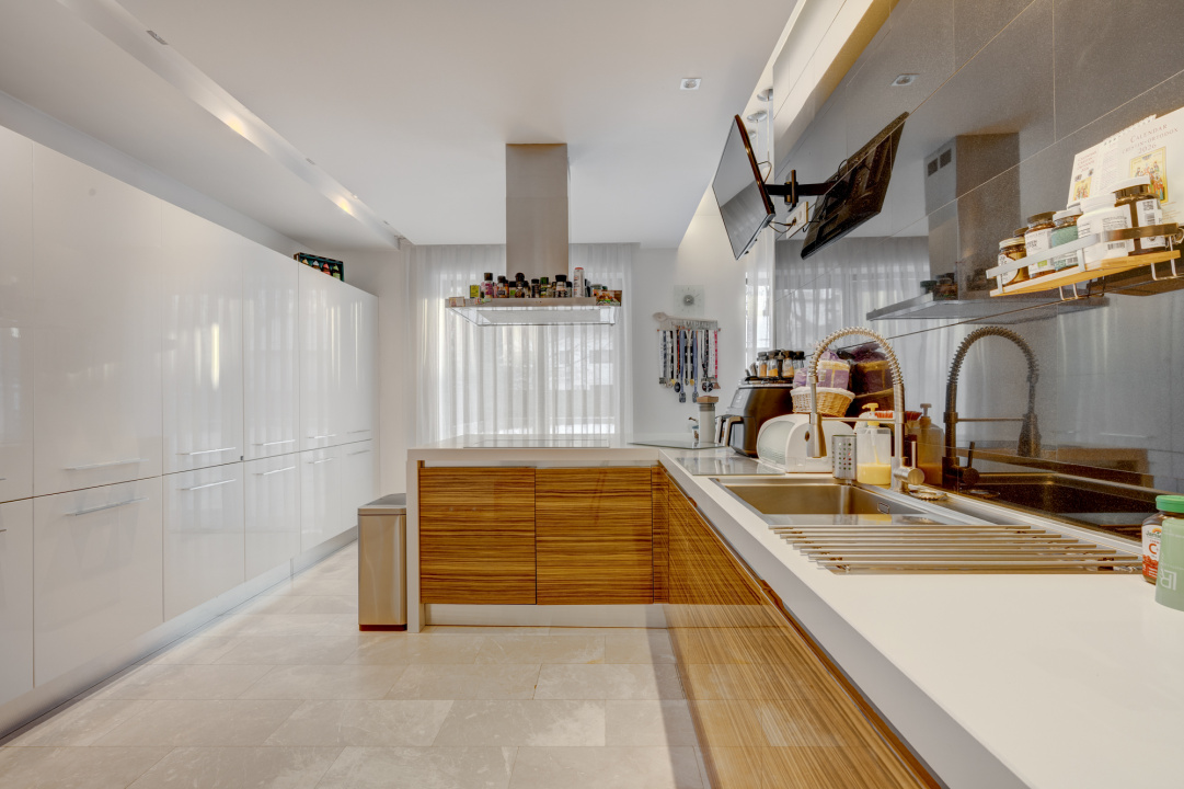 CORBEANCA - ROSE GARDEN, VILA 500 MP, LOT 1100 MP, LA CHEIE!