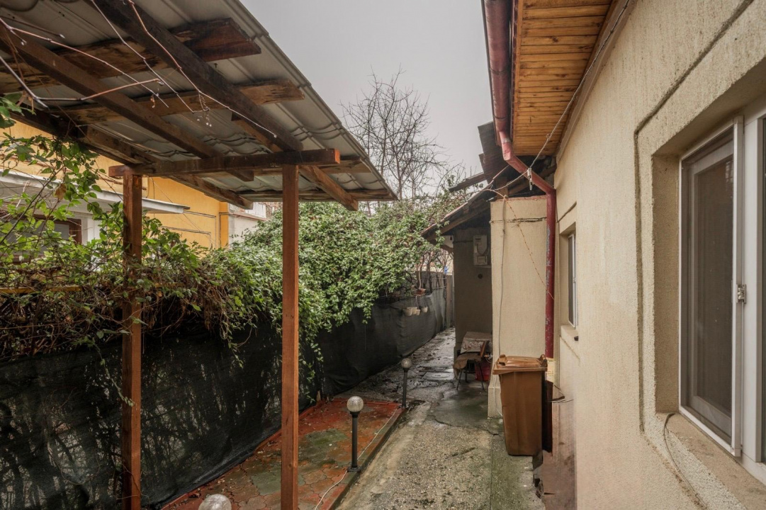 CAROL - REGINA MARIA, CASA 63 MP!