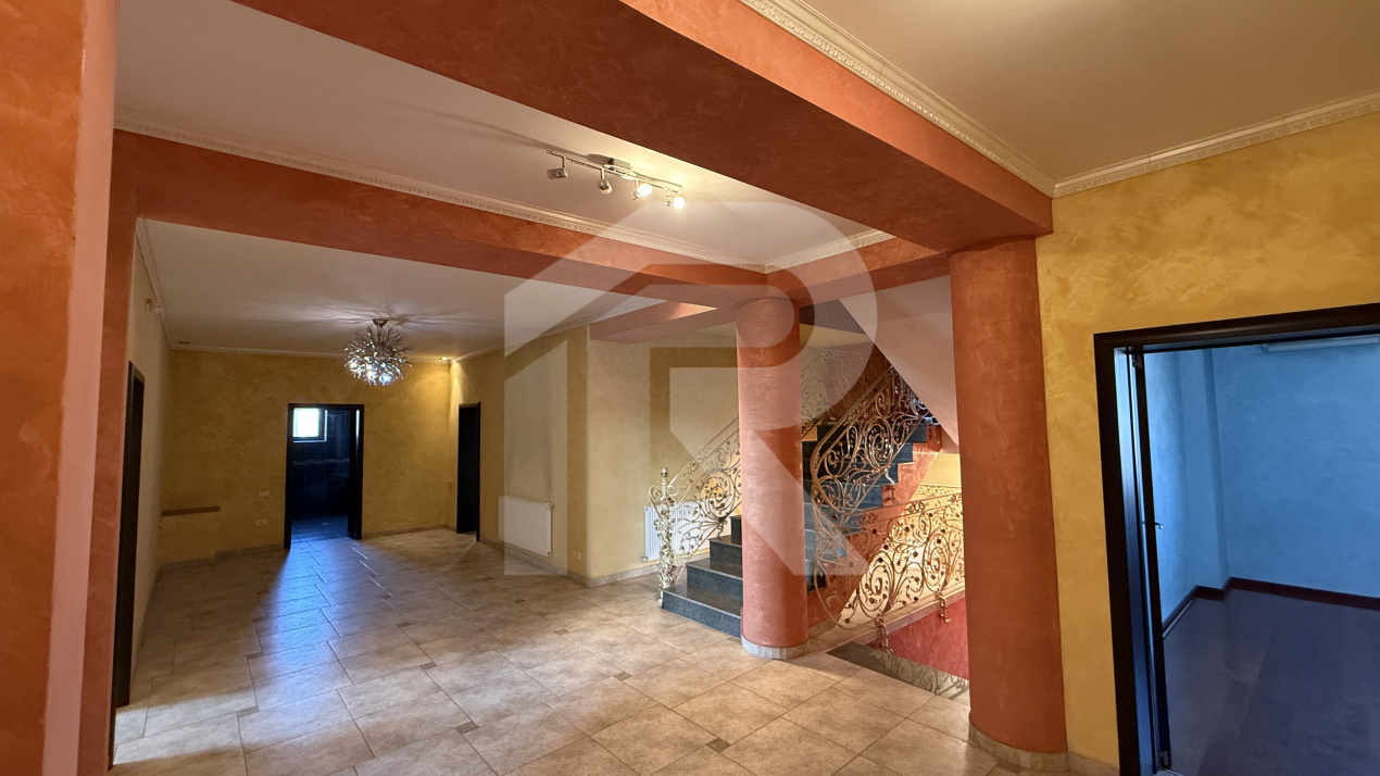 Vila premium, Eroii Revolutiei, Bulevardul Pieptanari