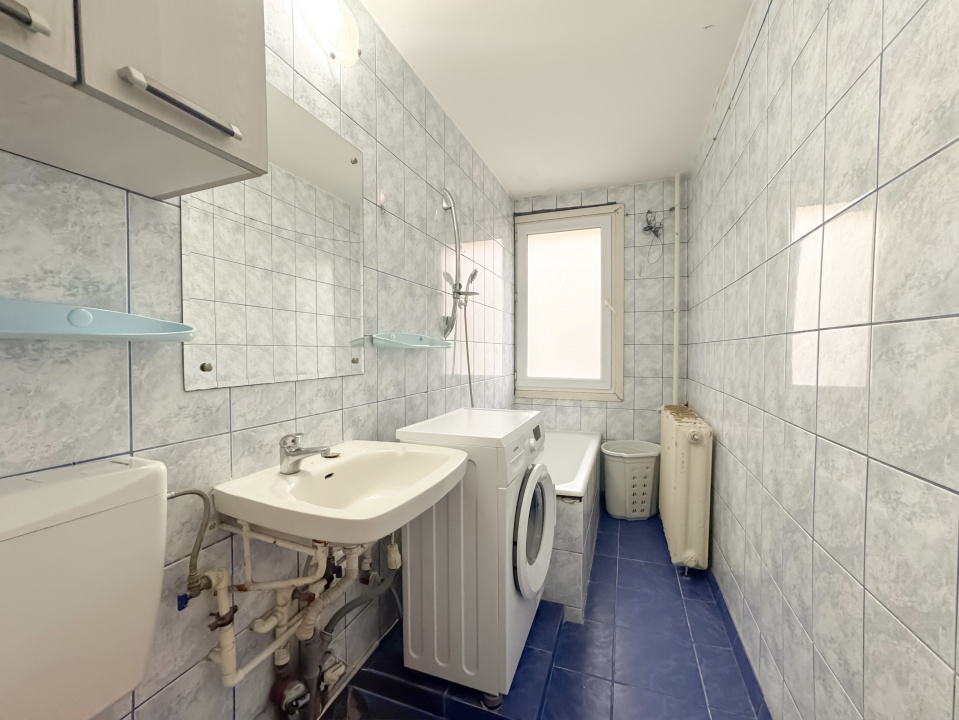 Garsonieră Decomandată 33mp. Bloc Reabilitat. Berceni, Grădiștea.