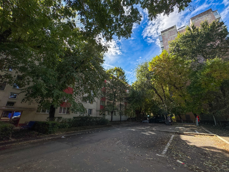 Apartament 3 camere Piata Sudului - pozitie excelenta