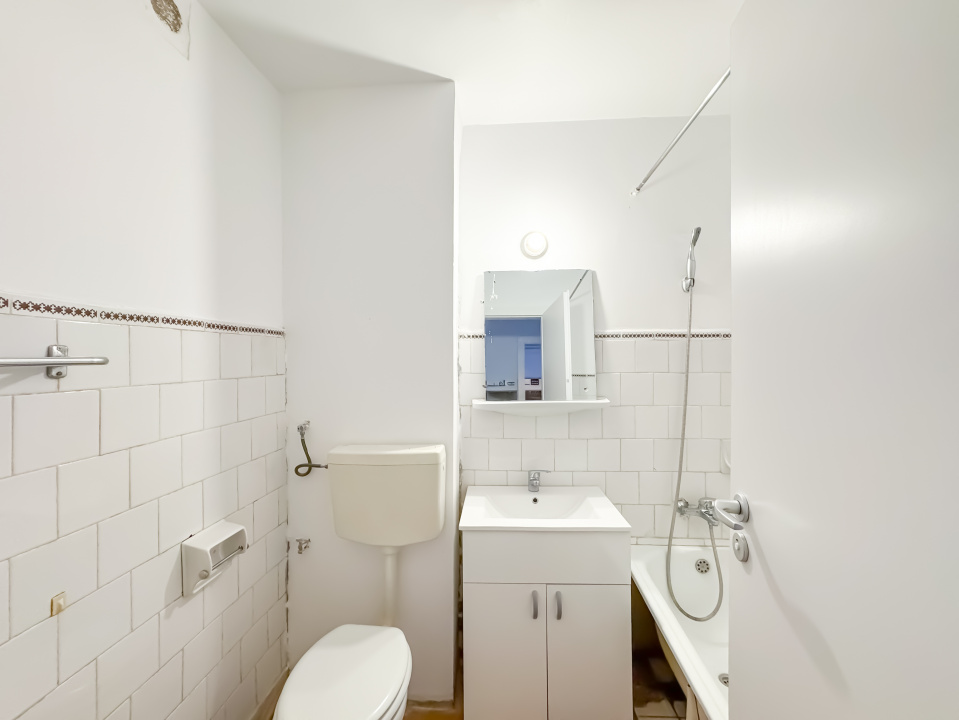 Apartament 3 camere Piata Sudului - pozitie excelenta