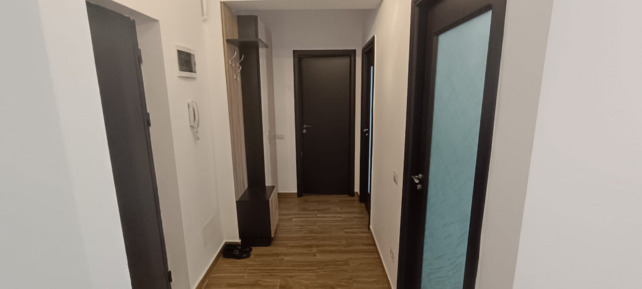 Apart. 2 cam. Balcon inchis, Bucatarie separata + Parcare ! Tineretului 79H !