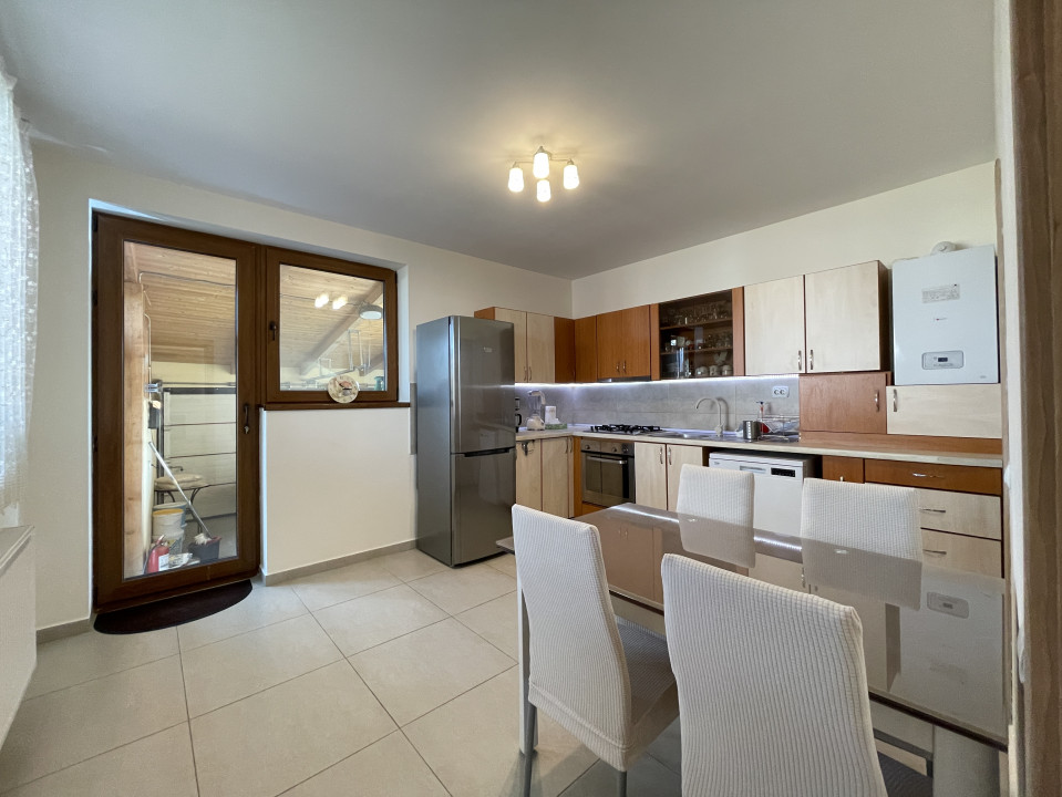 POPESTI | Chirie Casa individuala Dormitor parter rezidențial + birou