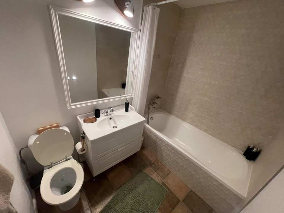 PANDURI - 13 Septembrie | Chirie 3 camere metrou 750m + loc parcare