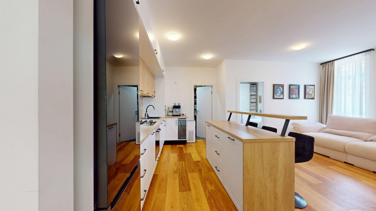 Apartament elegant 2 cam cu istorie, rafinament și facilități premium